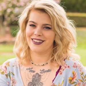 Meet your Posher, Cassie